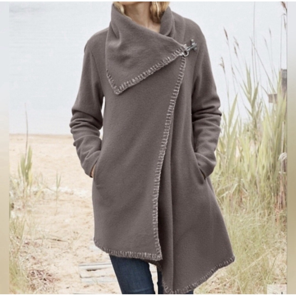 Garnet Hill 100% Boiled Wool Asymmetrical Gray Clasp Wrap Coat Jacket Sz 4P $299
